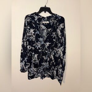 We The Free Long Sleeve Floral Button Down Shirt Size Women’s Medium
